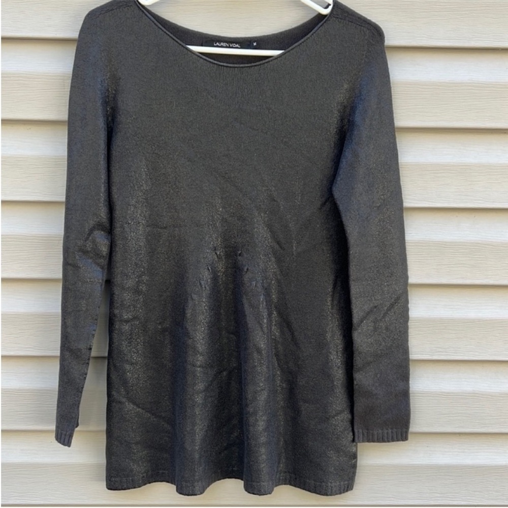 Lauren Vidal Gray Shiny Metallic Front Long Sleeve Sweater Angora‎ Blend Medium
